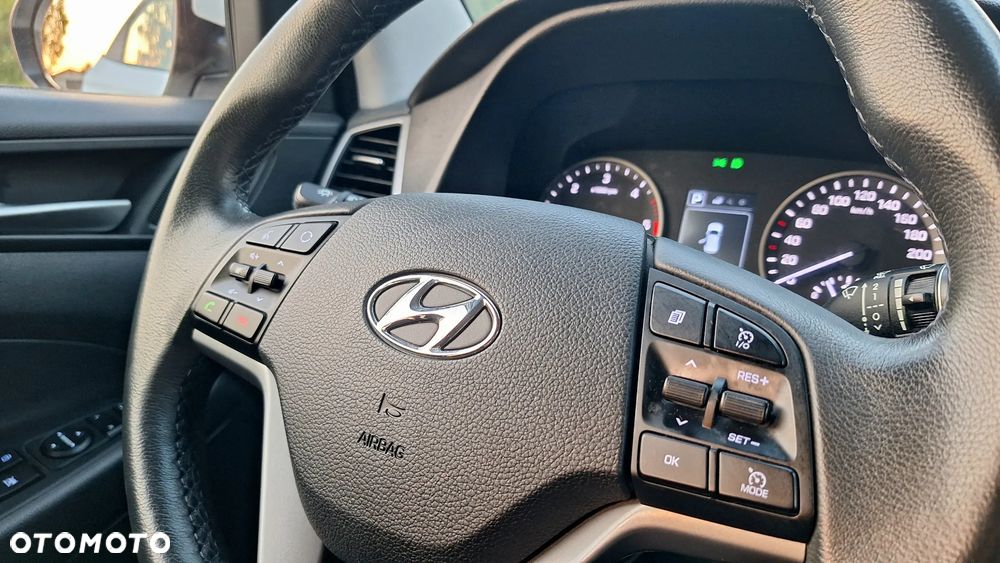 Hyundai Tucson 1.7 CRDI BlueDrive Style 2WD DCT - 36