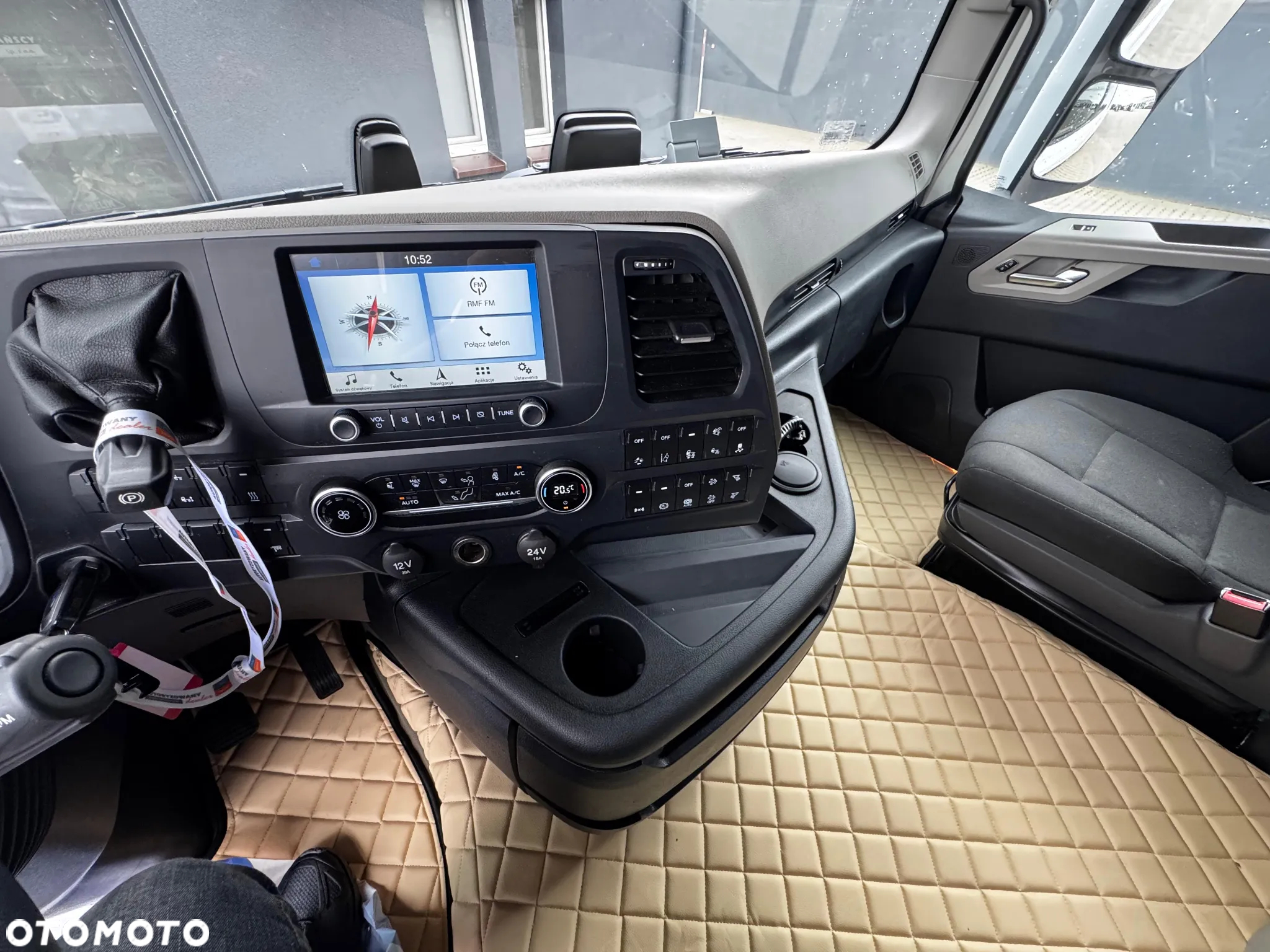 Ford F-MAX 500 - 18