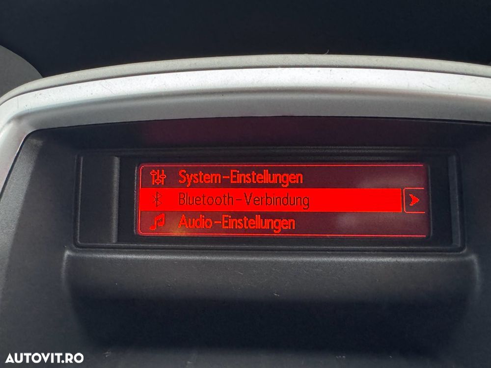 Opel Vivaro - 33