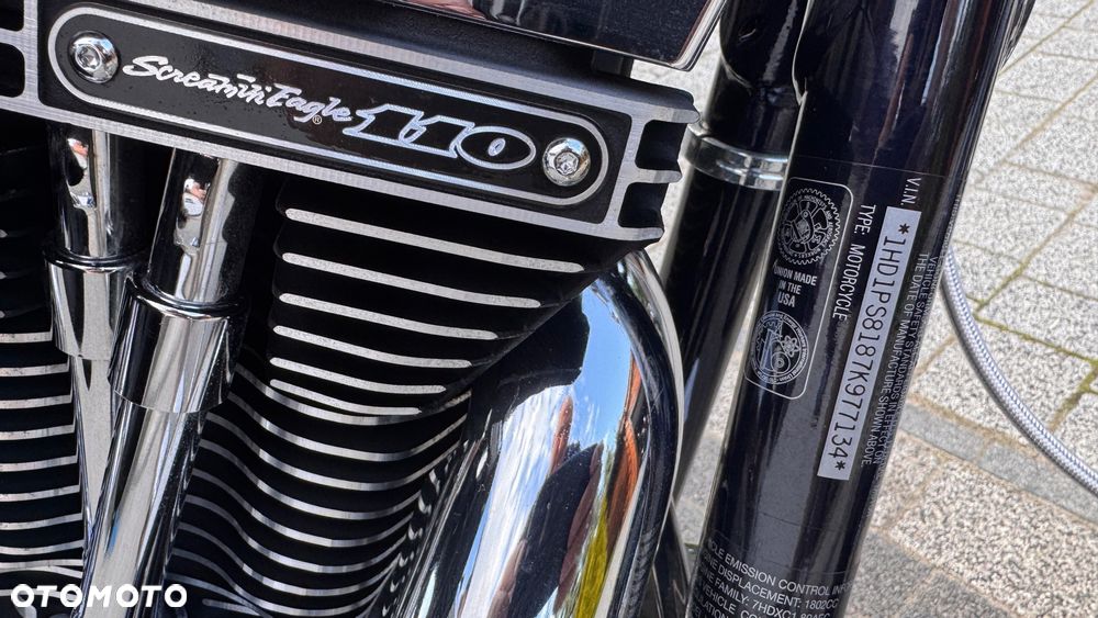 Harley-Davidson Dyna - 33