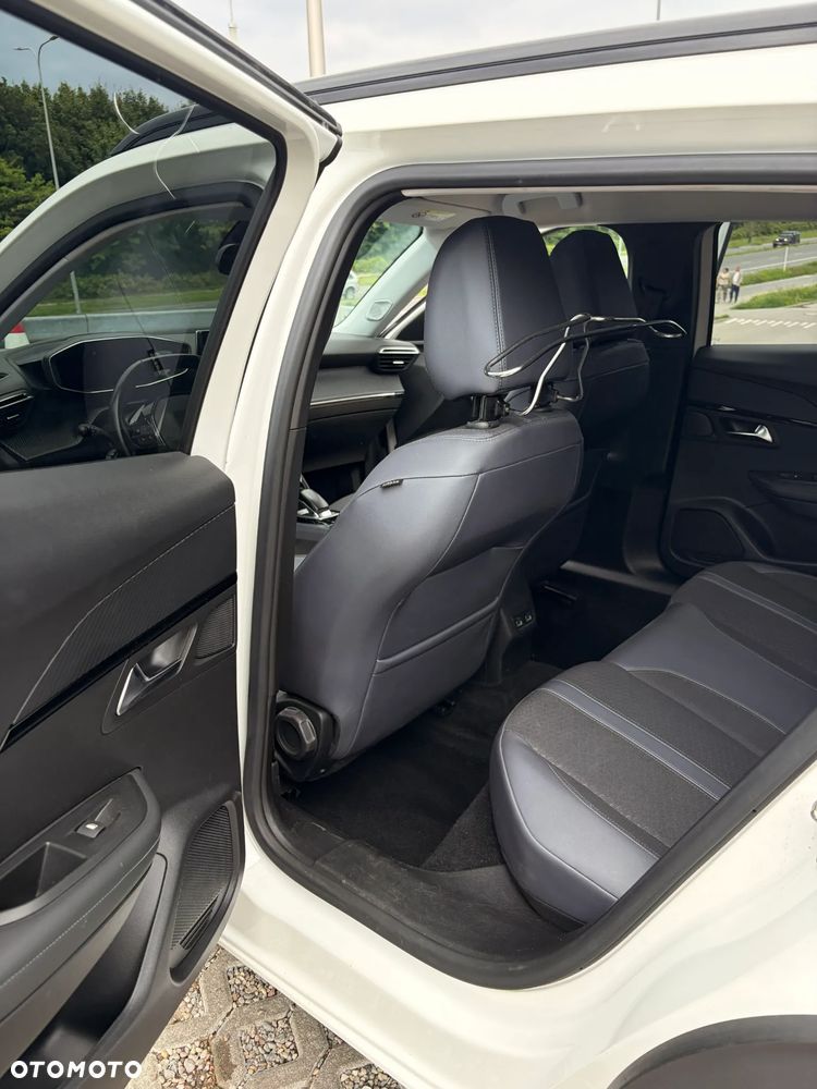 Peugeot 2008 Allure - 17