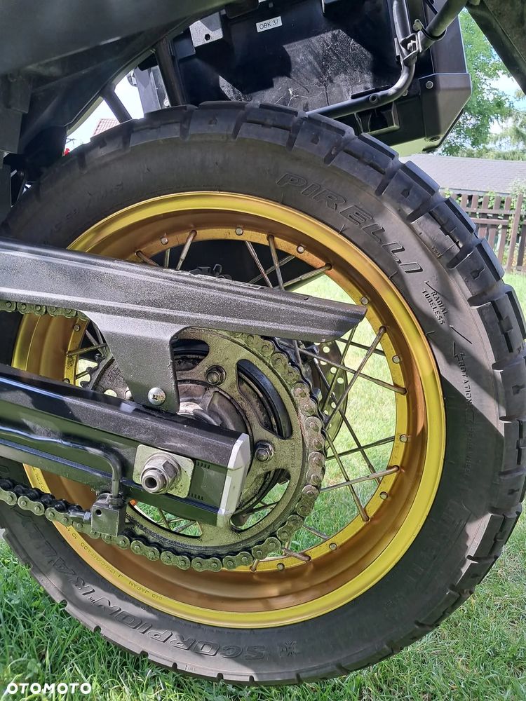 Suzuki V-STROM - 5