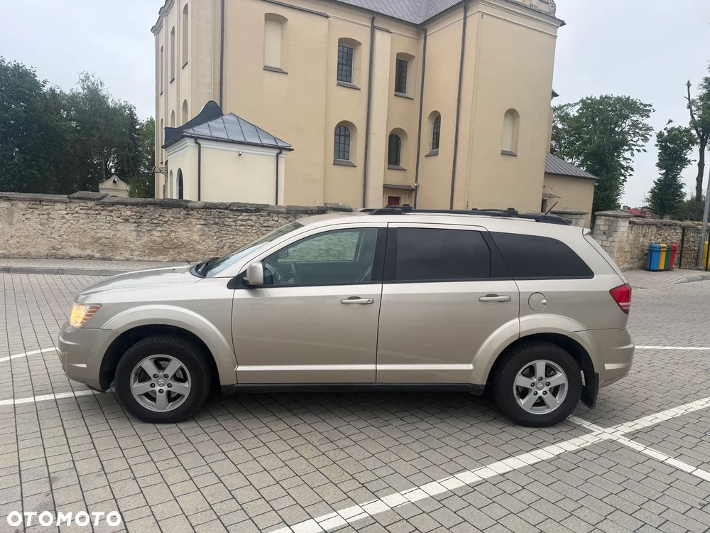 Dodge Journey - 3