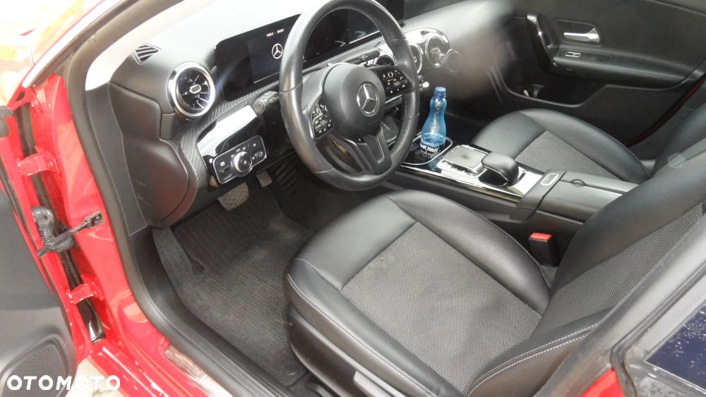 Mercedes-Benz CLA 180 d 7G-DCT Edition 1 - 7