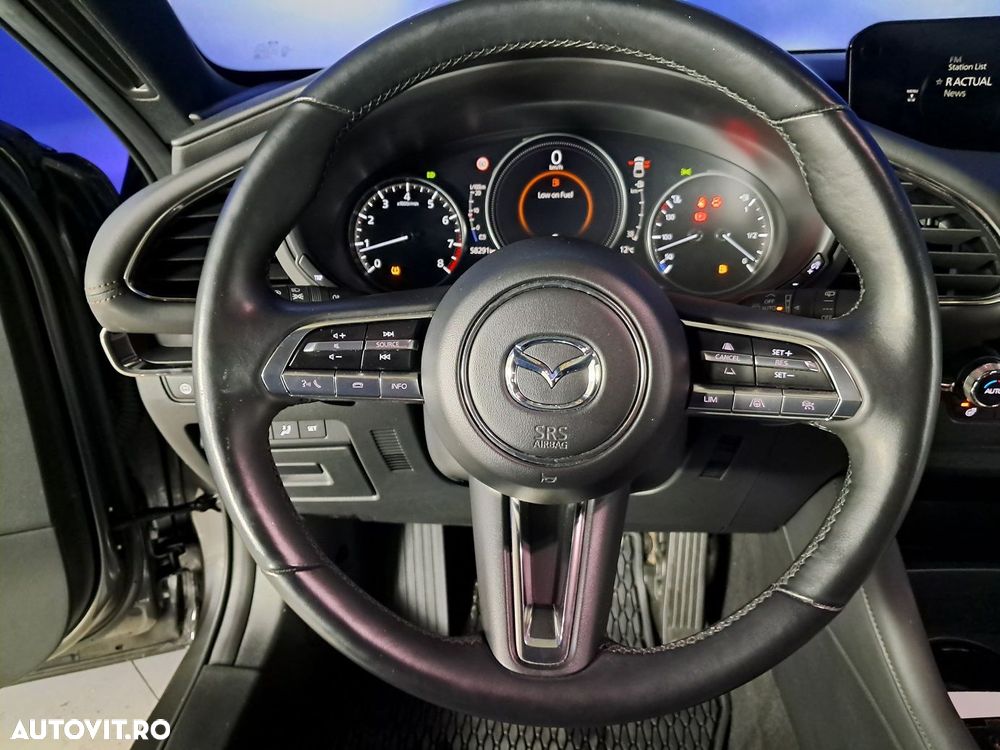 Mazda 3 - 11
