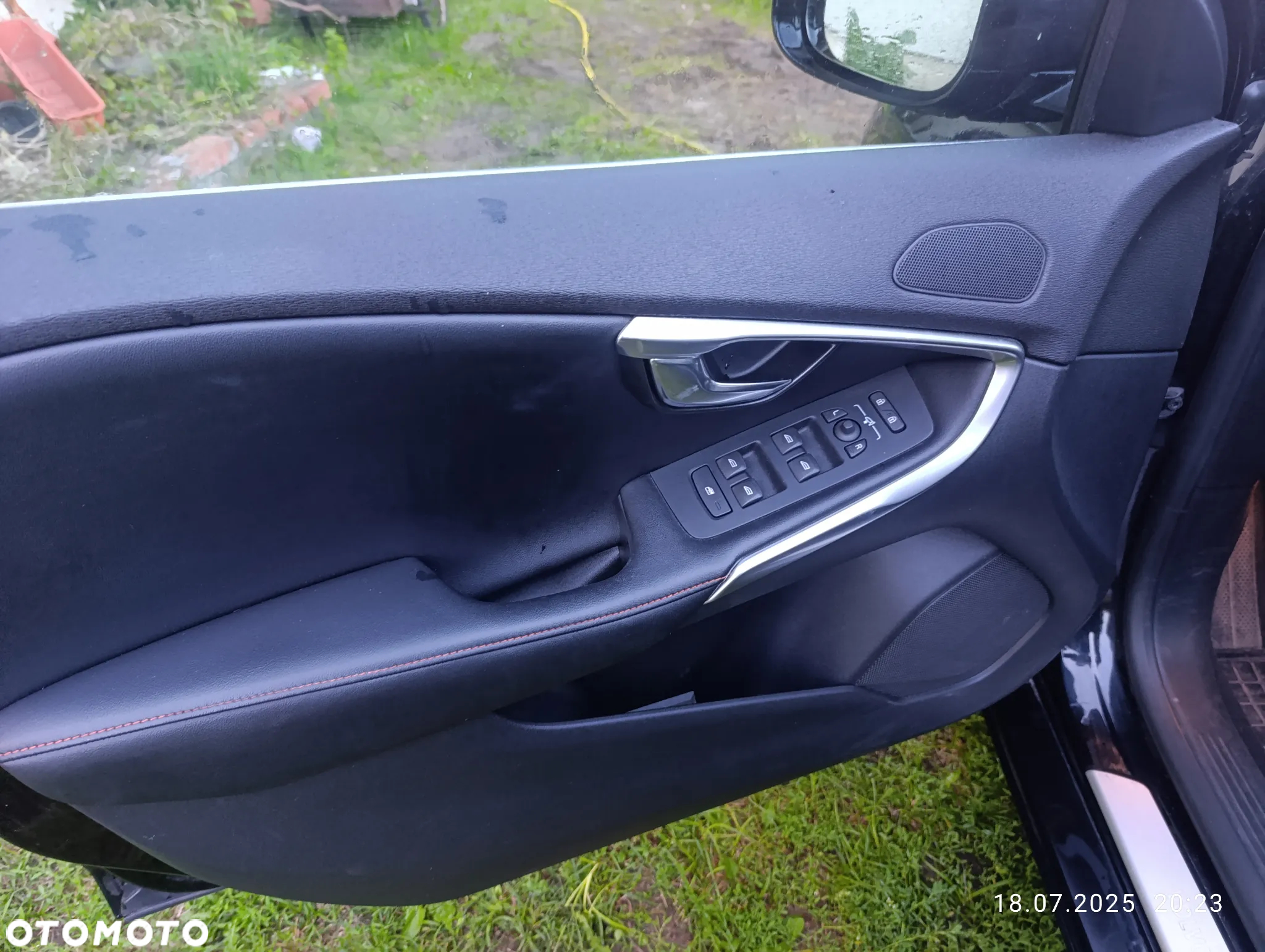 Volvo V40 D2 Drive-E Ocean Race - 16