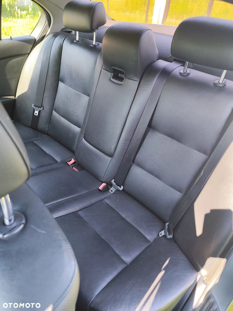 BMW Seria 5 525d - 3
