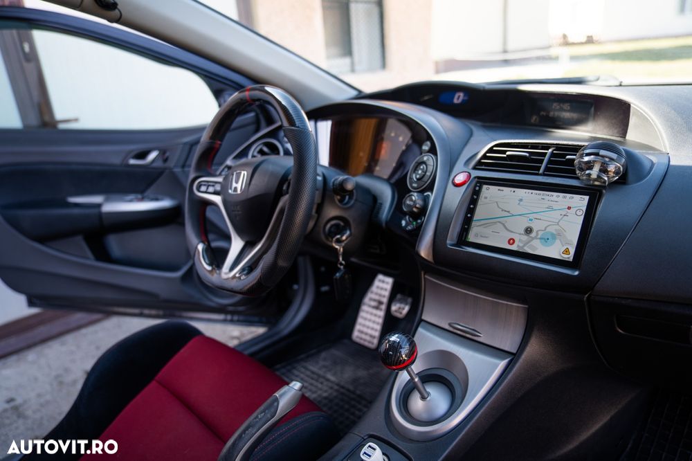 Honda Civic 1.8i Sport - 7