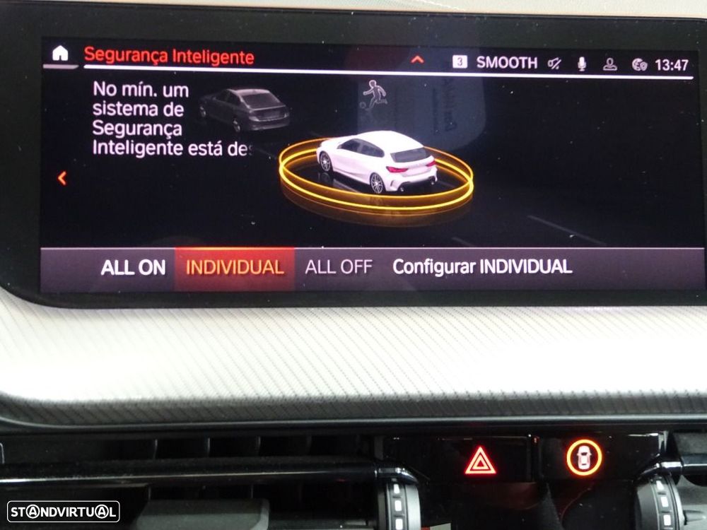 BMW 116 d Pack Desportivo M Auto - 27