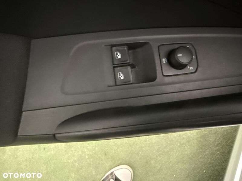 Skoda Fabia 1.0 Ambition - 12