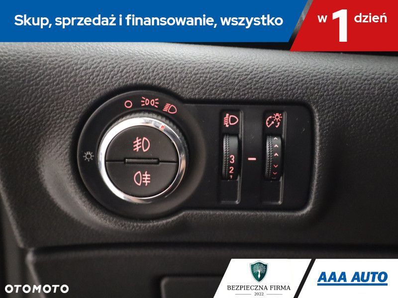 Opel Astra - 18