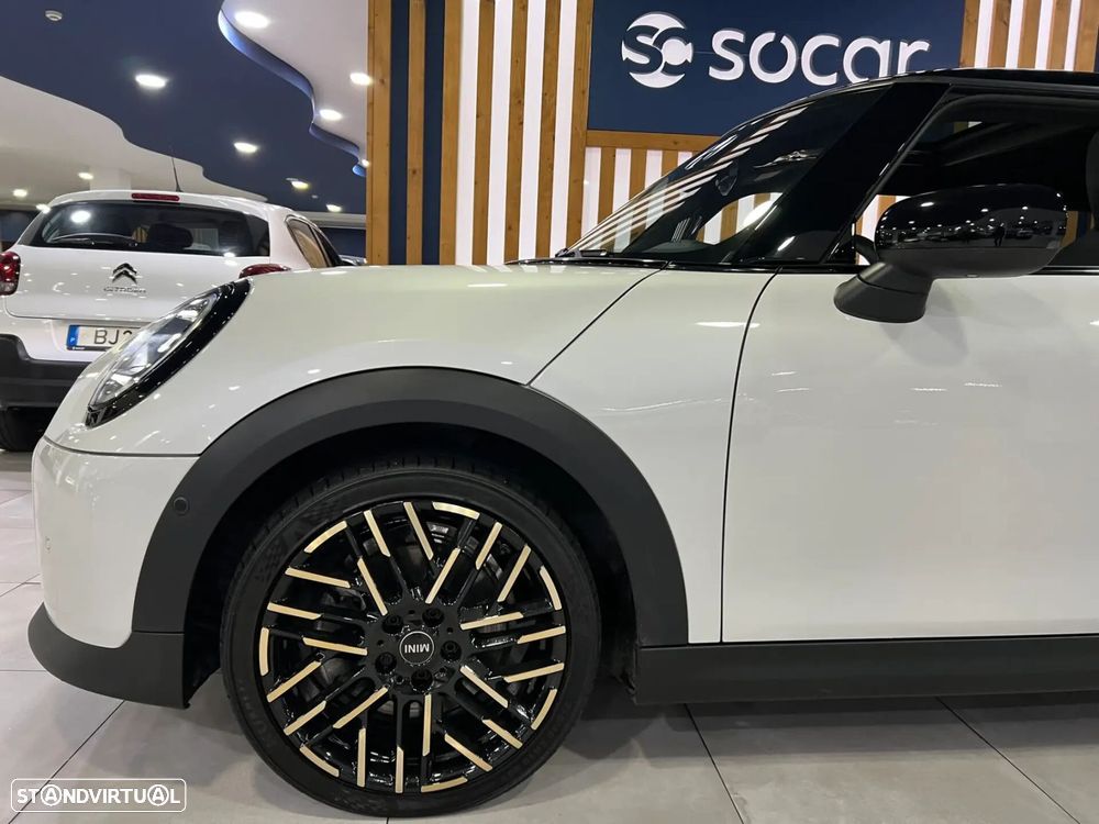 MINI 3 Portas - 8