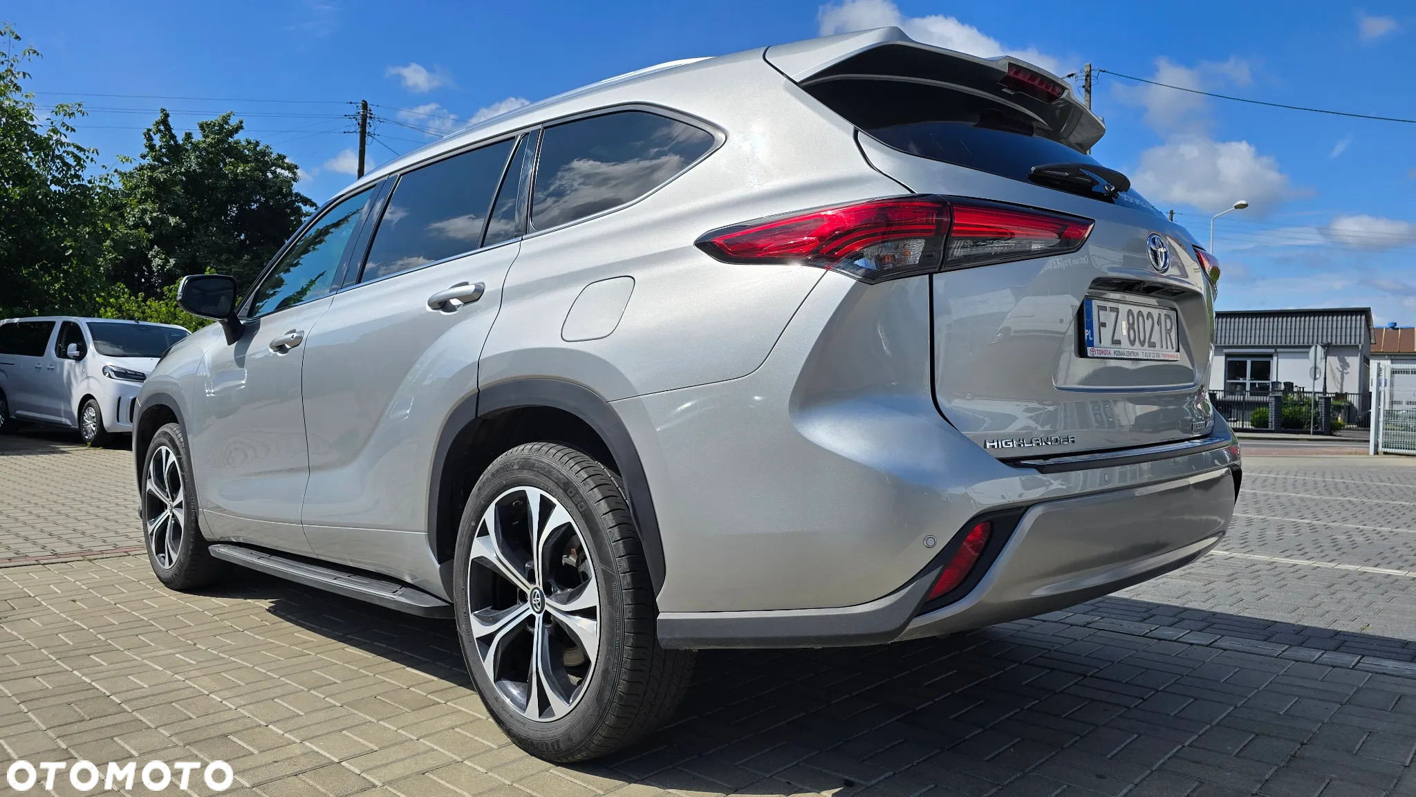 Toyota Highlander 2.5 Hybrid Executive Style - 13
