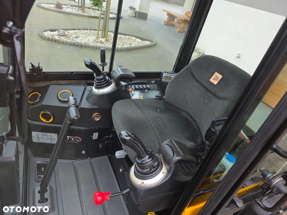 JCB JCB JCB JCB 19 C -1 ful opcja najbogatsza jak nowa mini koparka sprowadzona 8020 1 wł 8018 okazja 16 - 25