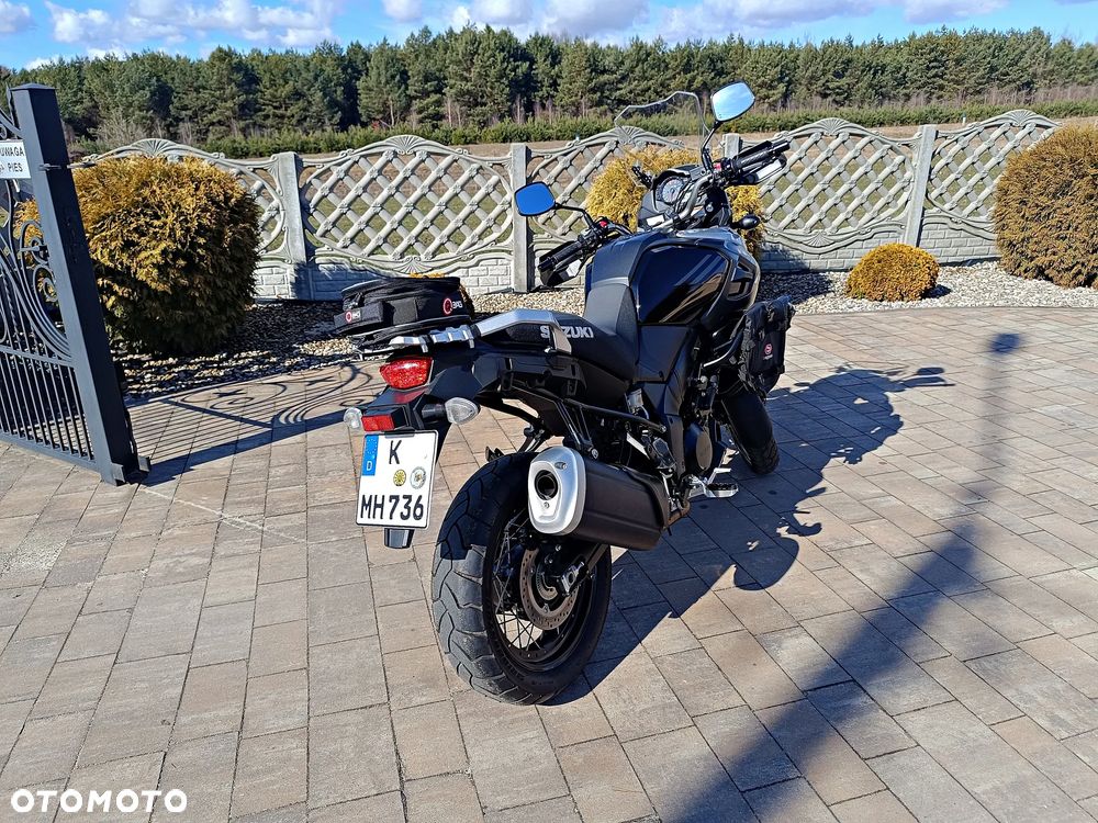 Suzuki V-STROM - 37