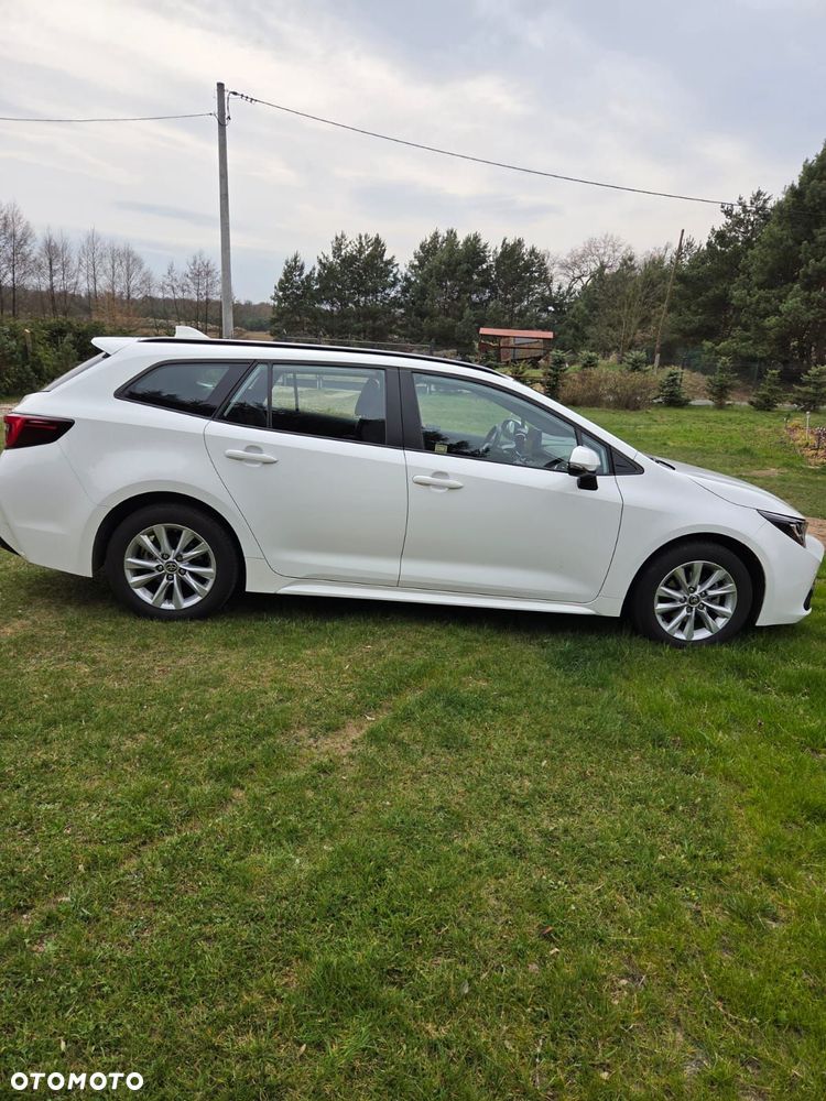 Toyota Corolla 1.8 Hybrid Style - 4