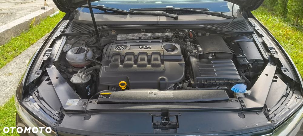 Volkswagen Passat 1.6 TDI BMT Comfortline - 7