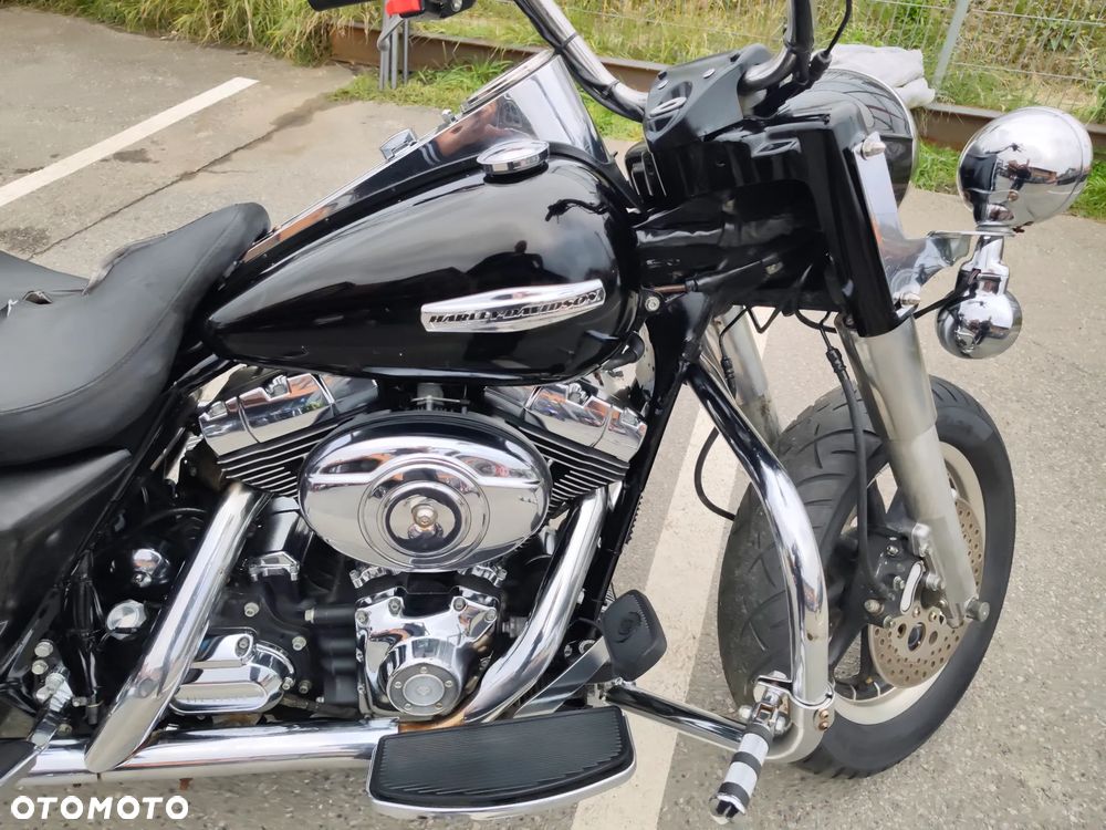 Harley-Davidson Touring Road King - 17