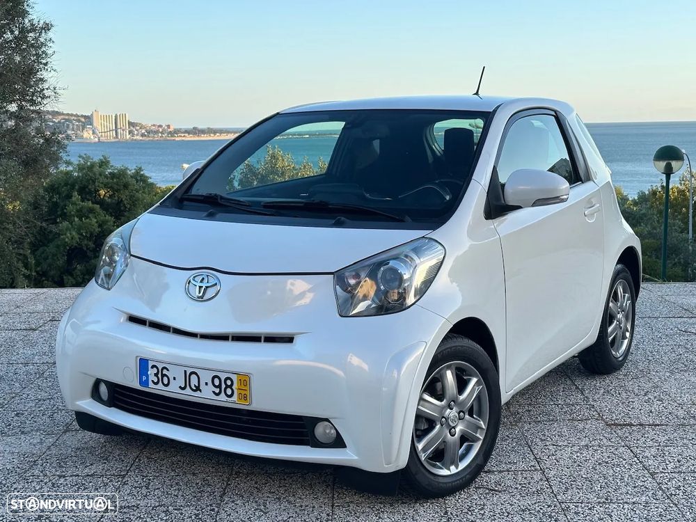 Toyota iQ 1.4 D-4D - 1