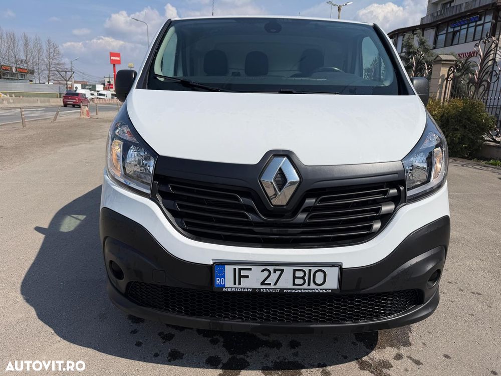 Renault Trafic - 13