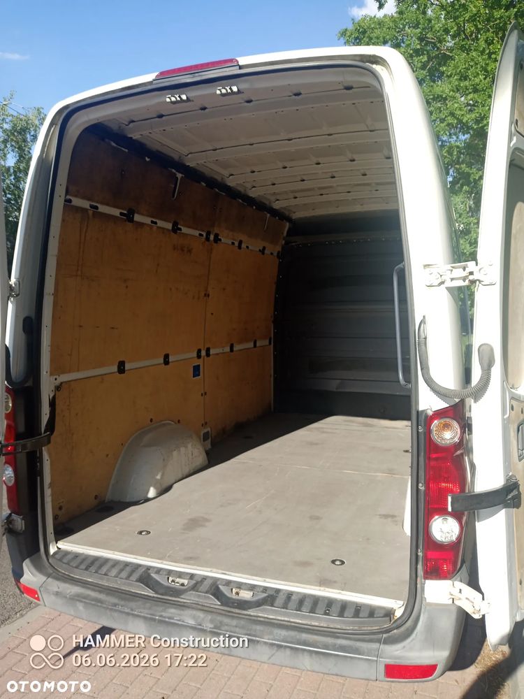 Volkswagen CRAFTER - 8