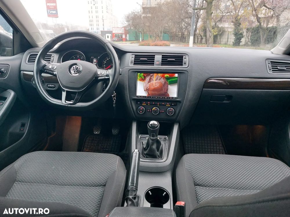 Volkswagen Jetta 1.4 TSI Highline - 15