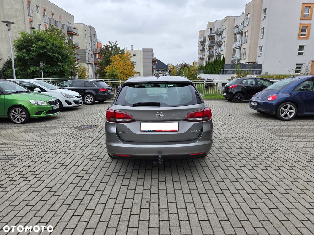 Opel Astra IV 1.6 CDTI Enjoy - 6