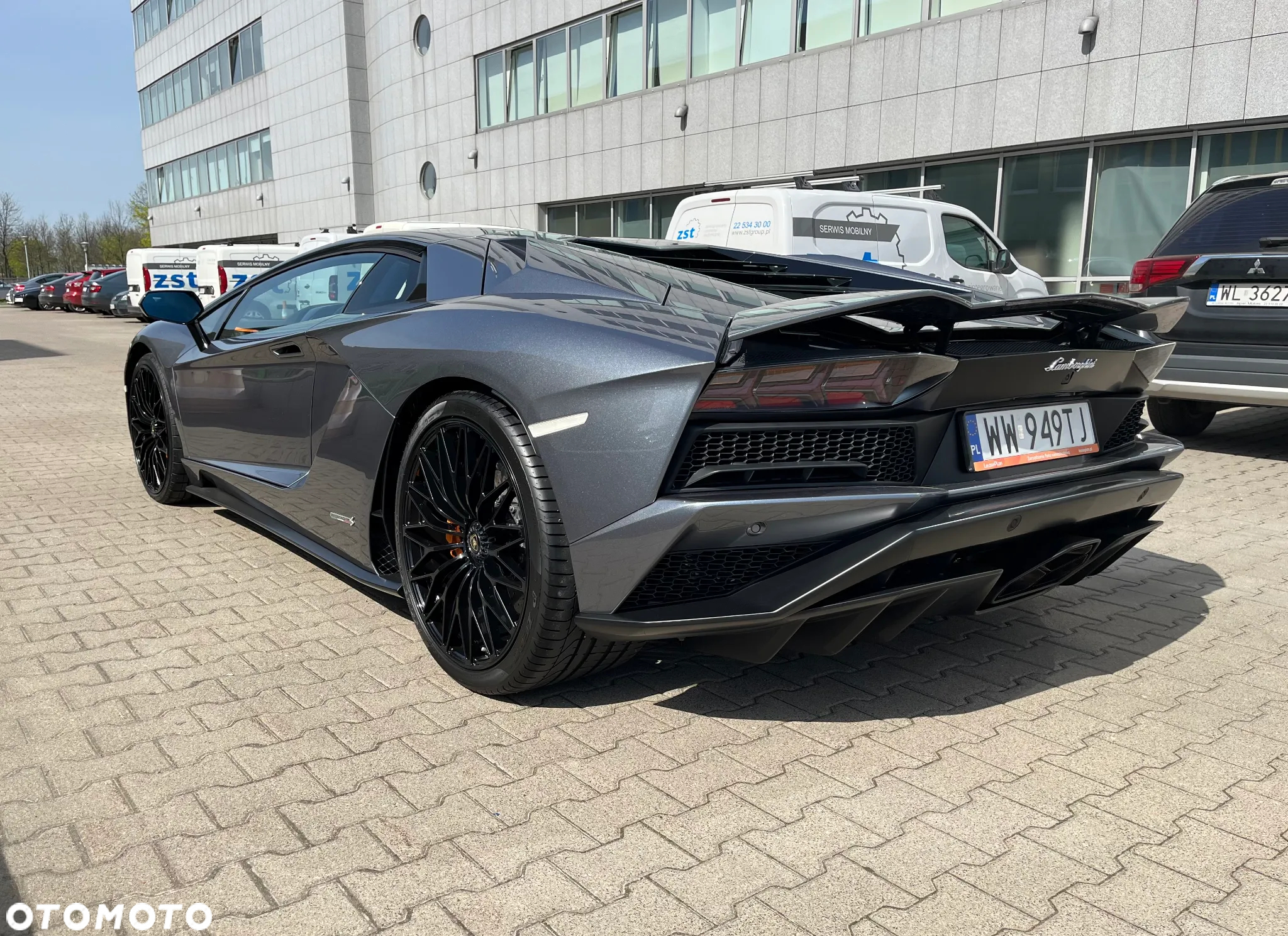 Lamborghini Aventador S - 11