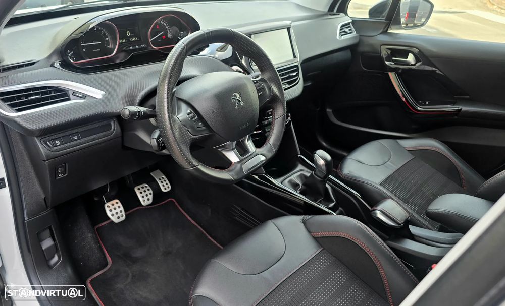 Peugeot 2008 PureTech 110 Stop&Start GT-Line Edition - 8