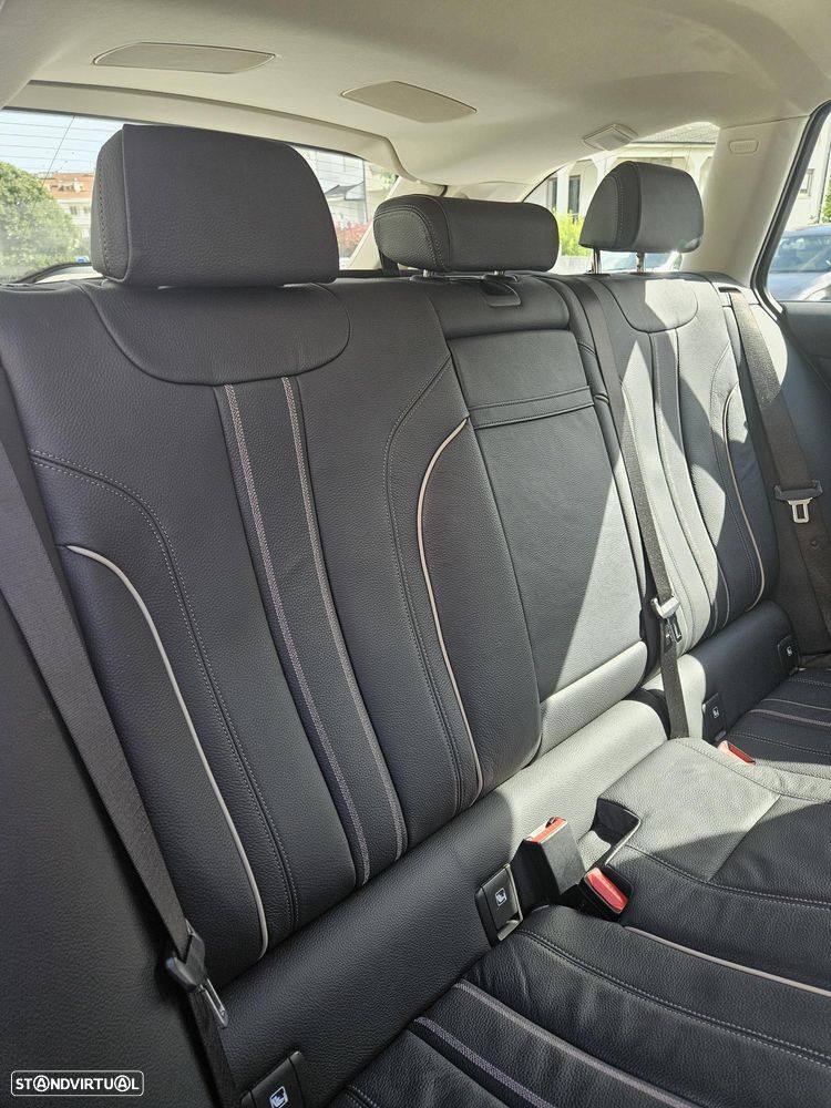 BMW 520 e Line Luxury - 13