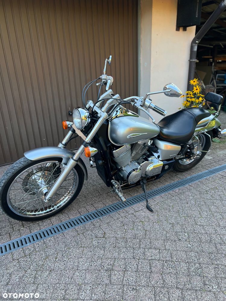 Honda Shadow - 4