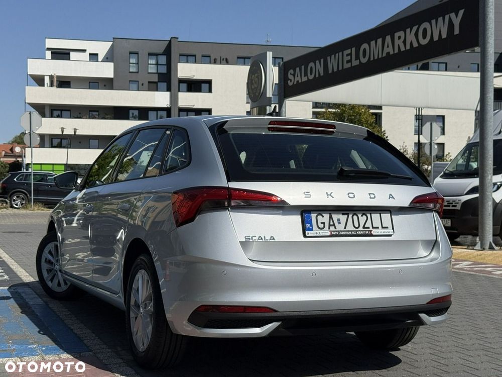 Skoda Scala 1.0 TSI Essence - 9