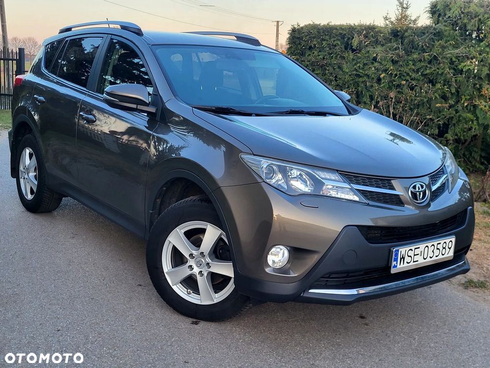 Toyota RAV4 2.0 D-4D 4x4 Edition - 12