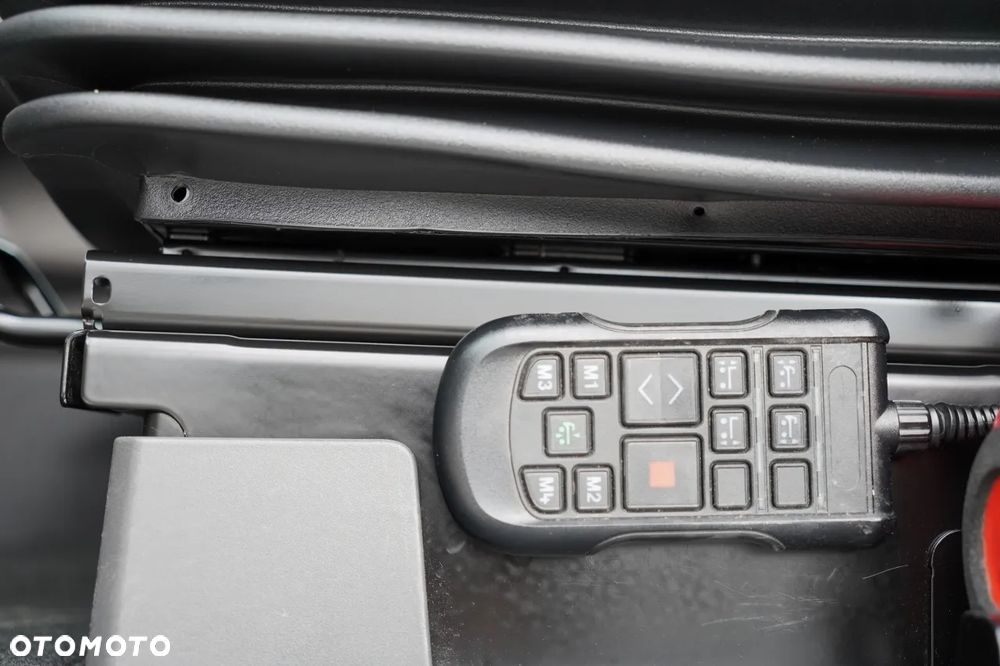 Scania S 500 / RETARDER / KLIMA POSTOJOWA /  CAŁA NA PODUSZKACH / SKÓRY / - 24