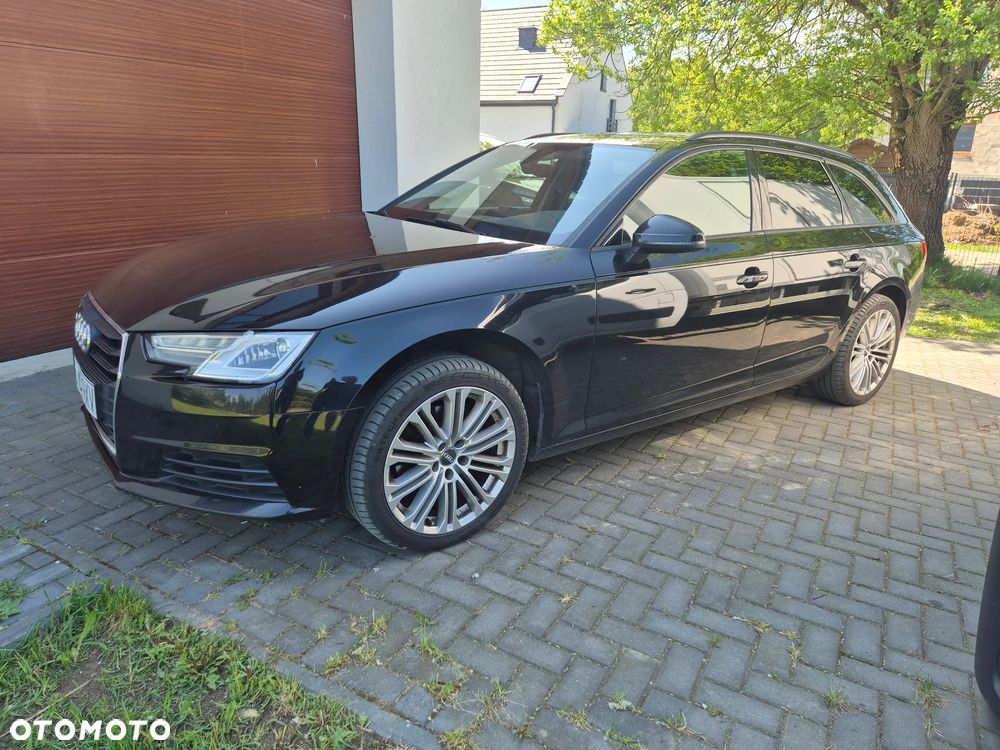 Audi A4 Avant 2.0 TDI S tronic - 1
