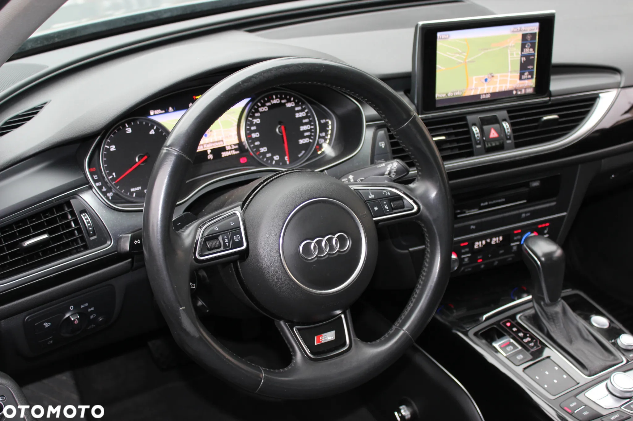 Audi A6 Avant 3.0 TDI S tronic - 13