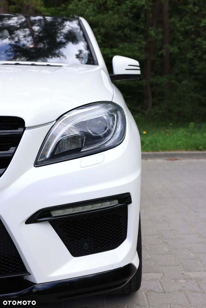 Mercedes-Benz ML - 15