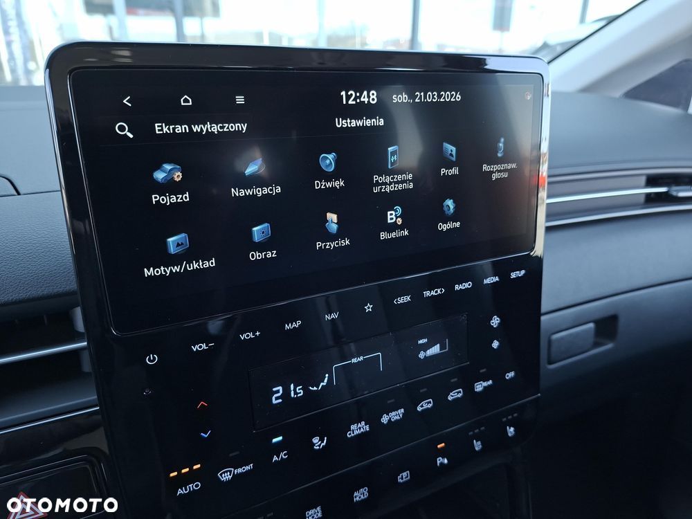 Hyundai Staria 1.6 T-GDI HEV Smart VIP - 23