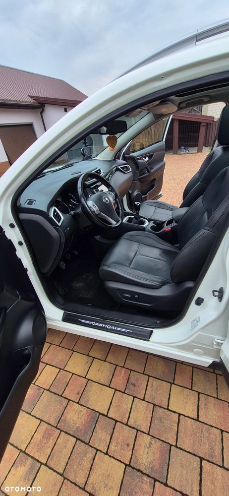Nissan Qashqai 1.5 dCi Tekna EU6 - 12