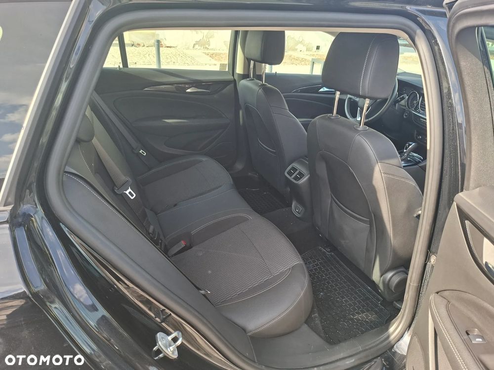 Opel Insignia - 6