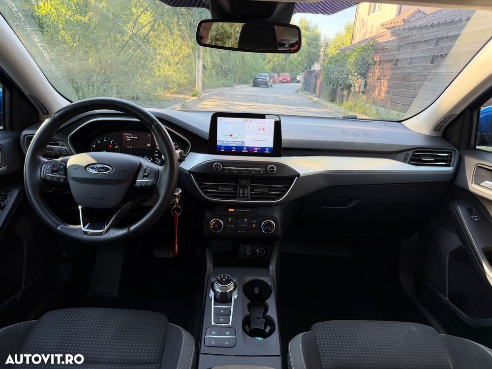 Ford Focus 1.0 EcoBoost Active - 5