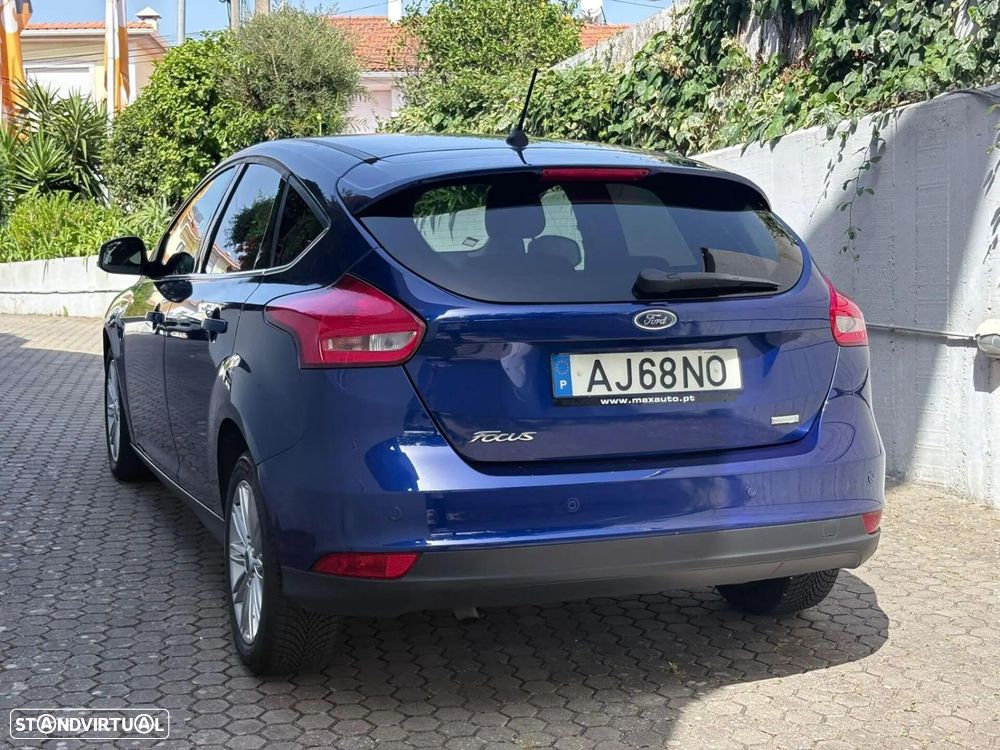 Ford Focus 1.0 EcoBoost S&S COOL&CONNECT DESIGN - 26