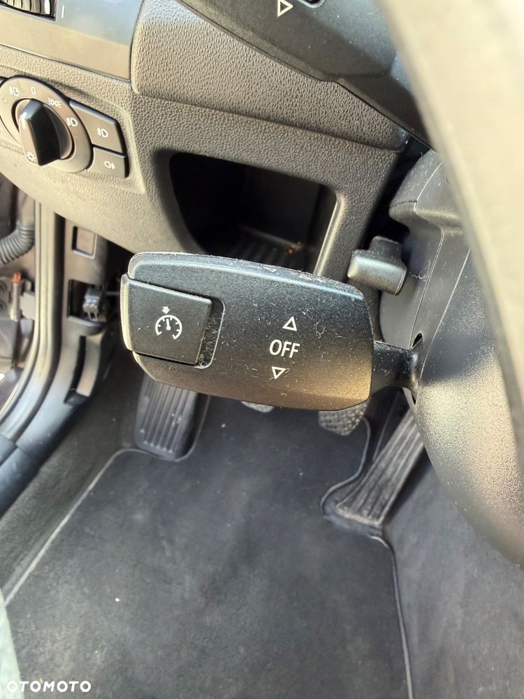 BMW Seria 1 120i - 18