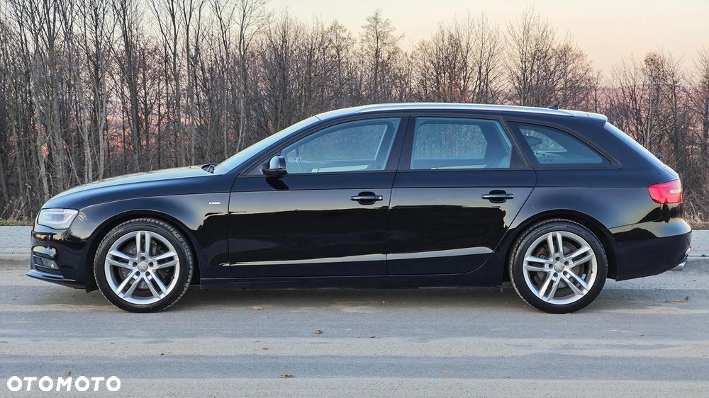 Audi A4 Avant 2.0 TDI DPF clean diesel S line Sportpaket - 11