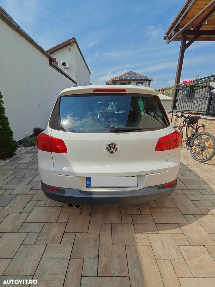 Volkswagen Tiguan 2.0 TDI 4Motion DSG BMT Sport & Style - 4