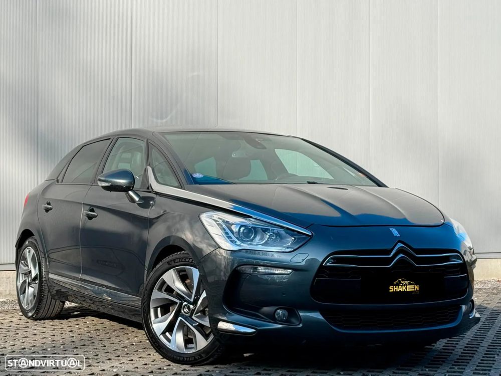 Citroën DS5 THP 200 SoChic - 2