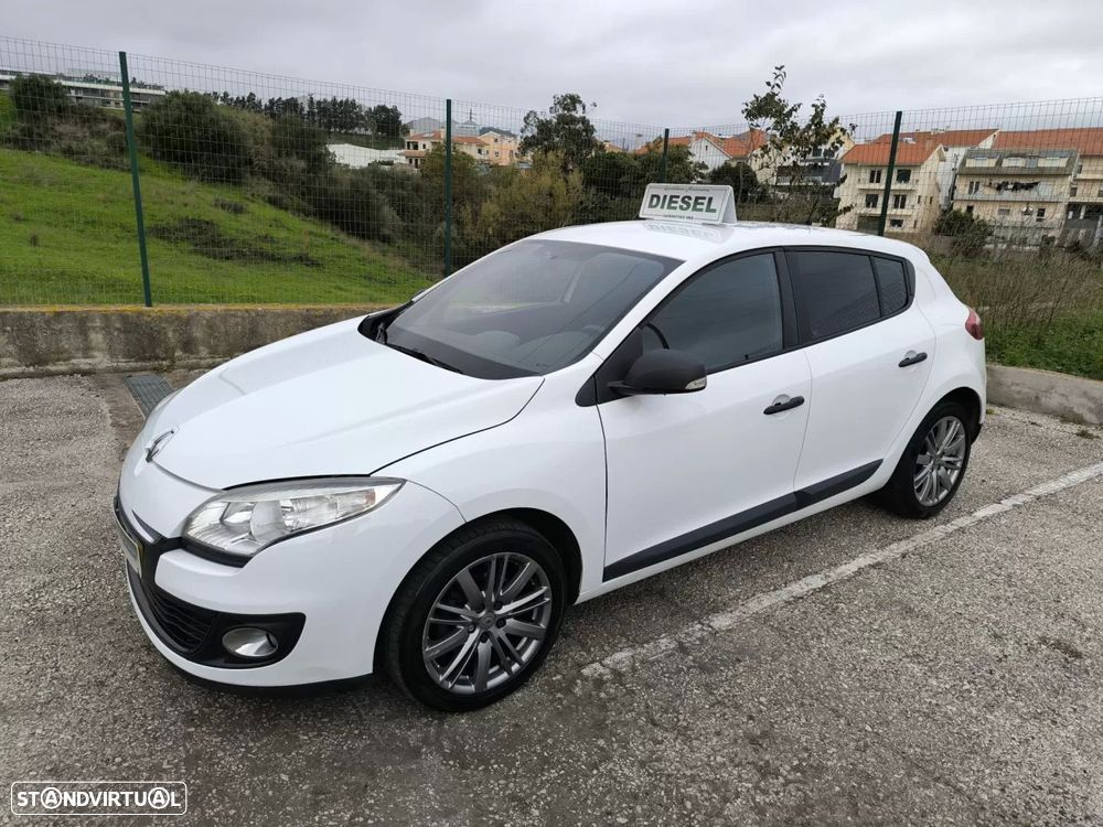 Renault mégane 1.5 dci iii hatchback - 11