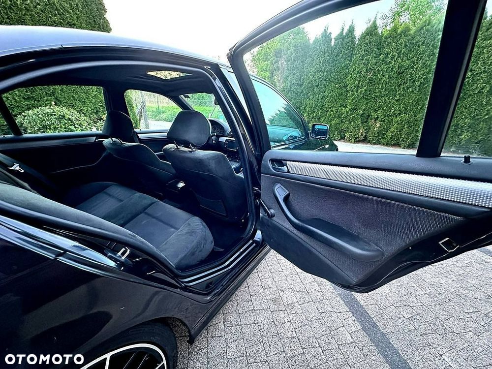 BMW Seria 3 325i Edition Sport - 10