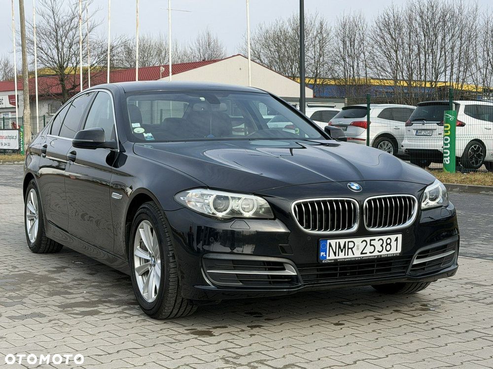 BMW Seria 5 525d Sport-Aut - 14