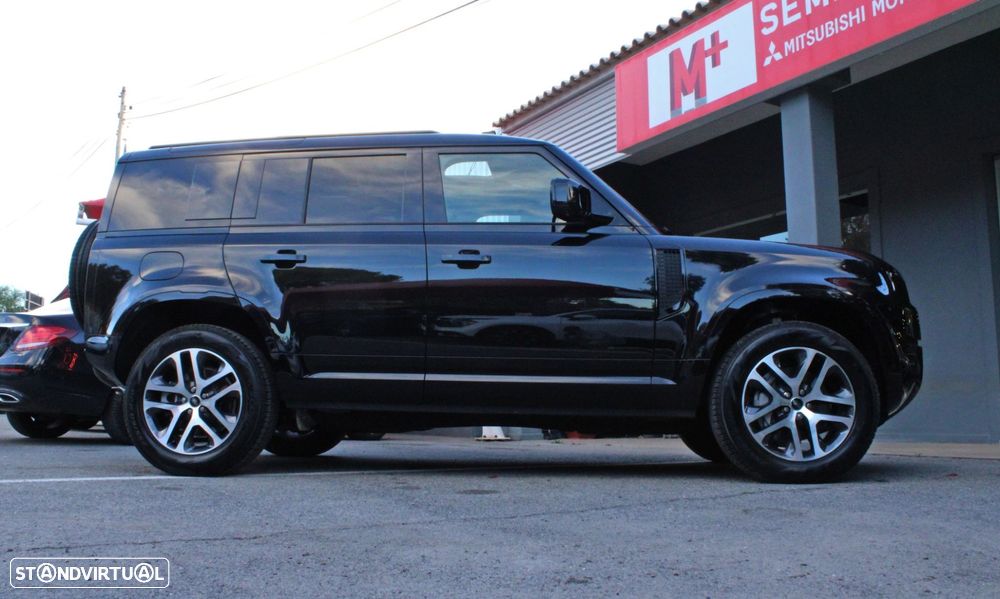 Land Rover Defender 2.0 P300e 110 AWD S - 4